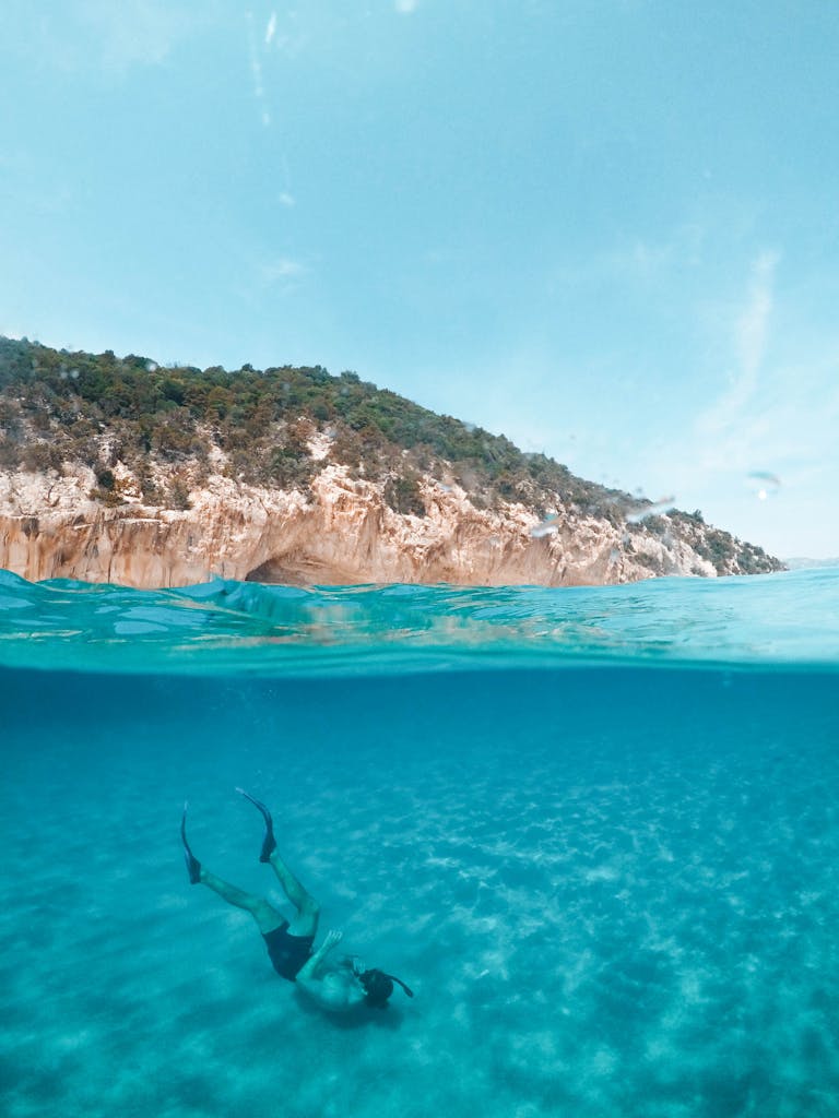 Sailing guide: Sailing in the Maddalena Archipelago