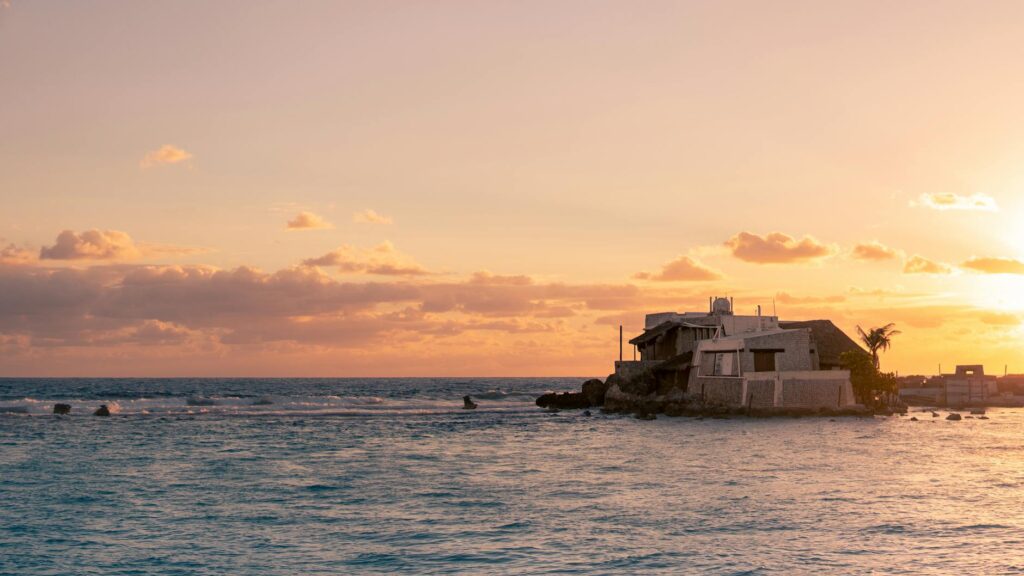 Sailing guide: Mexico's Yucatán Caribbean: Isla Mujeres to Cozumel