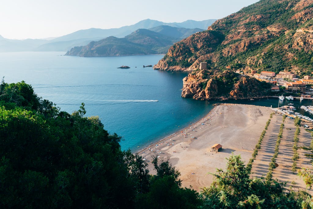 Sailing guide: Sailing in Corsica