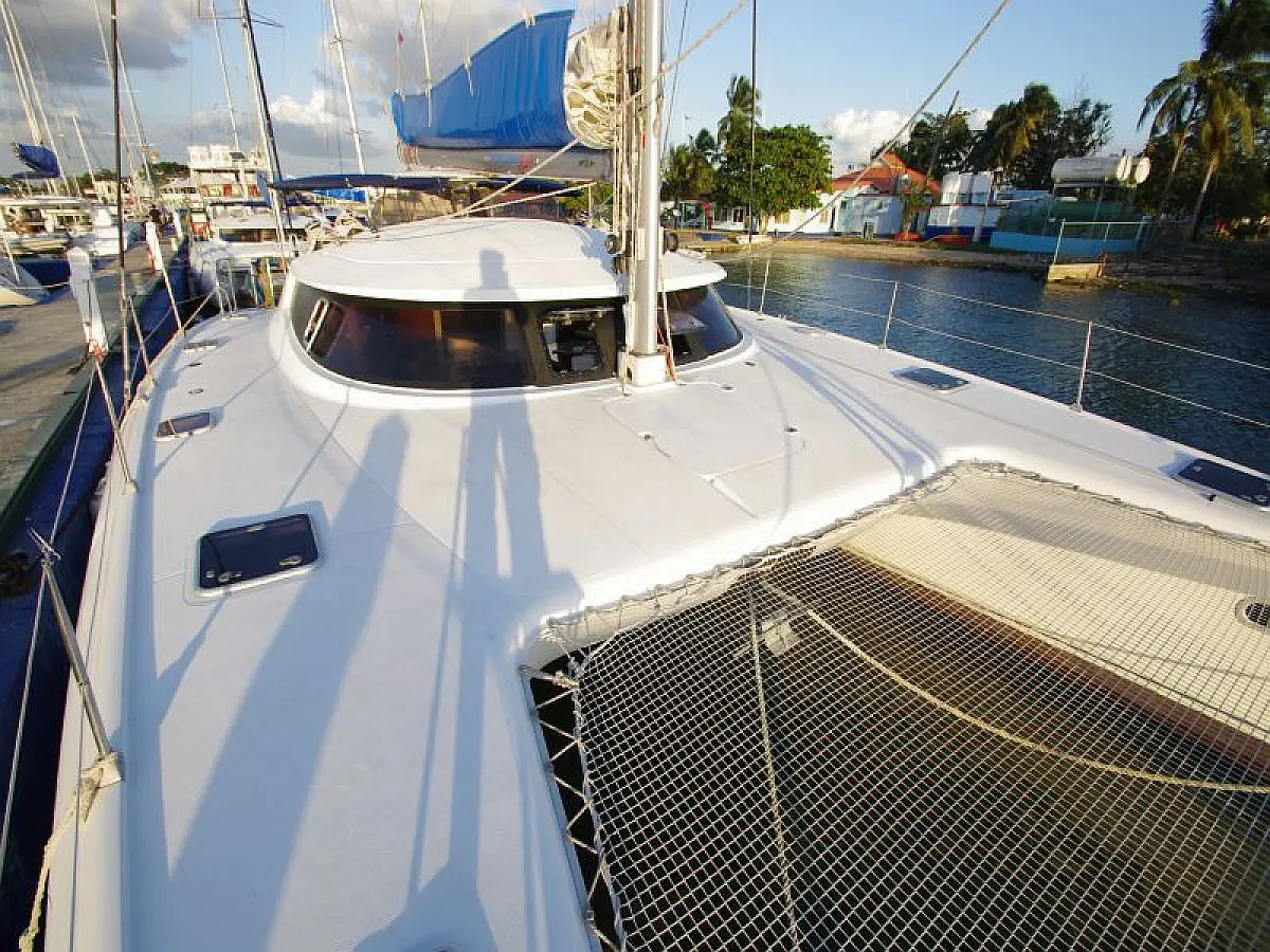 Bahia 46 (2004) in Cuba