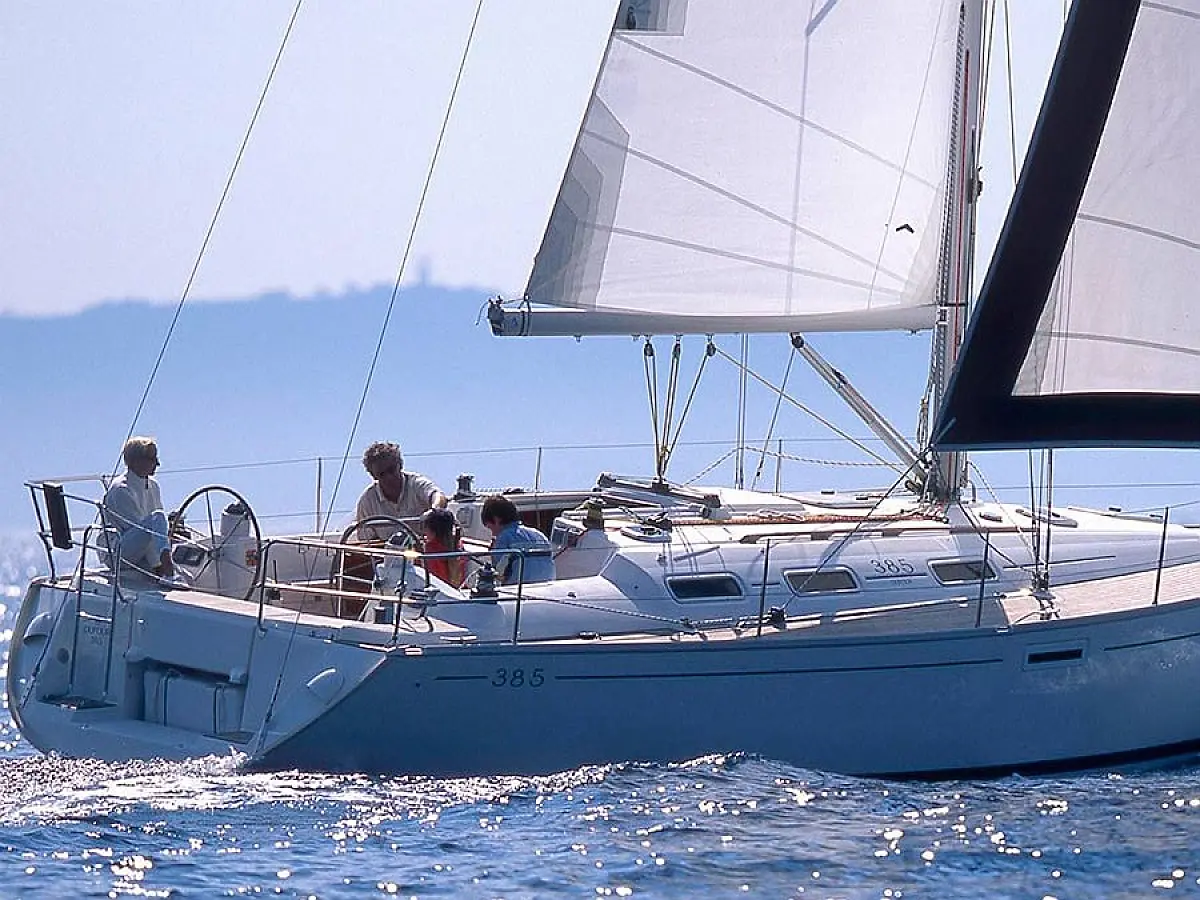 Dufour 385 Grand Large (2005) in Portugal
