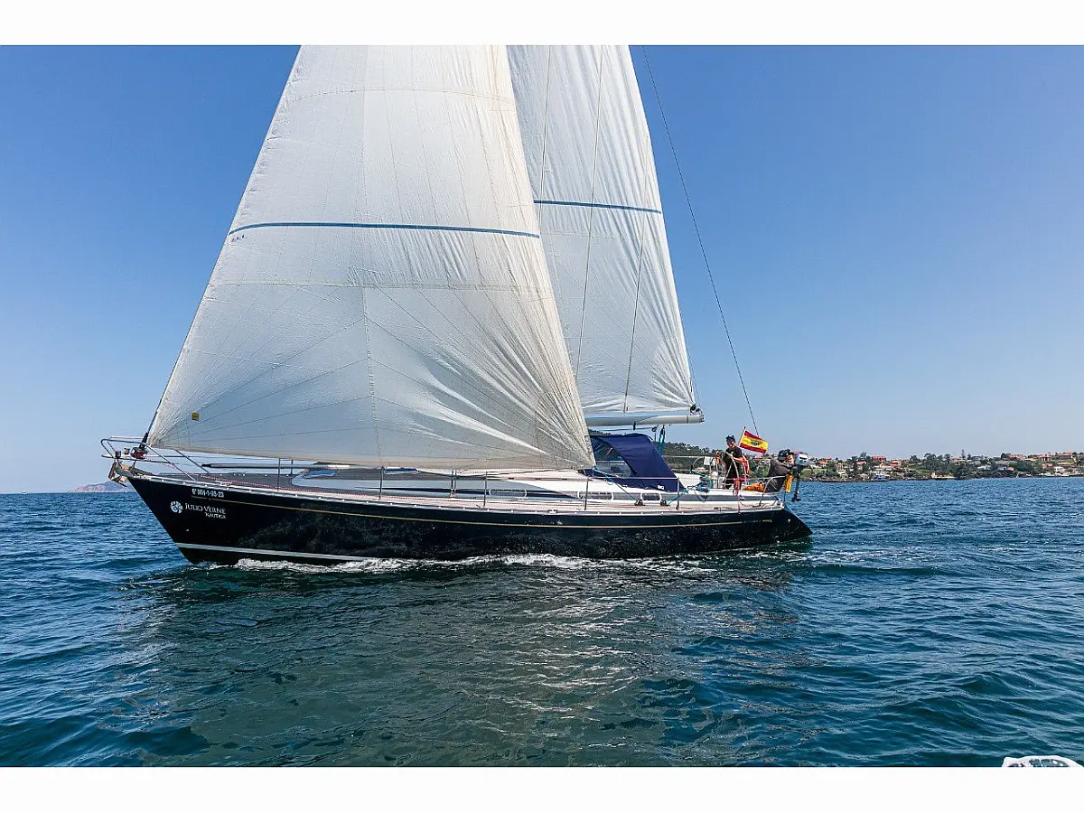 Grand Soleil 43 (1998) in Spain
