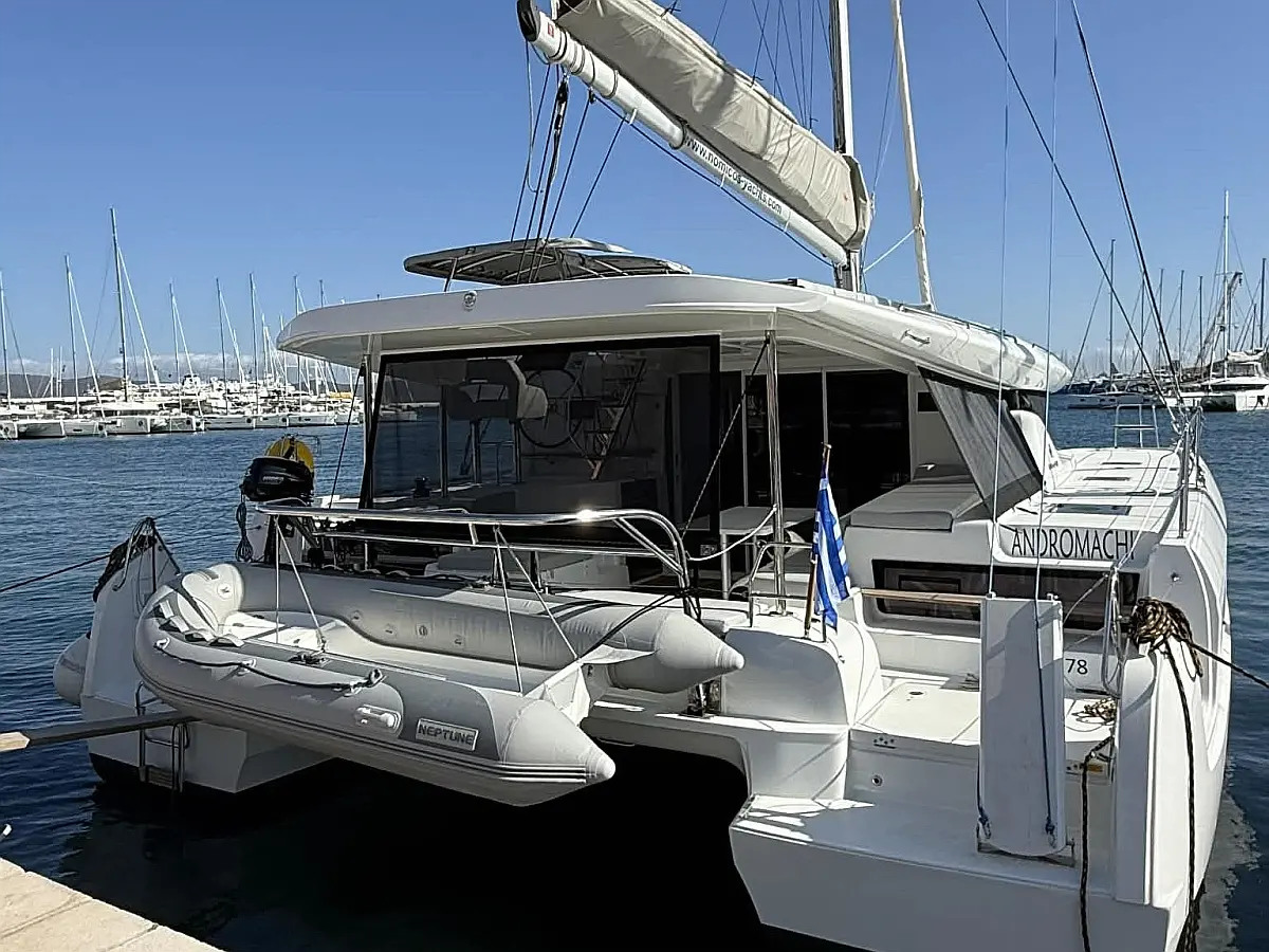 Lagoon 43 (2026) in Greece