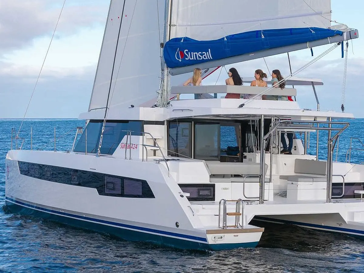 Sunsail 424 (2023) in Seychelles