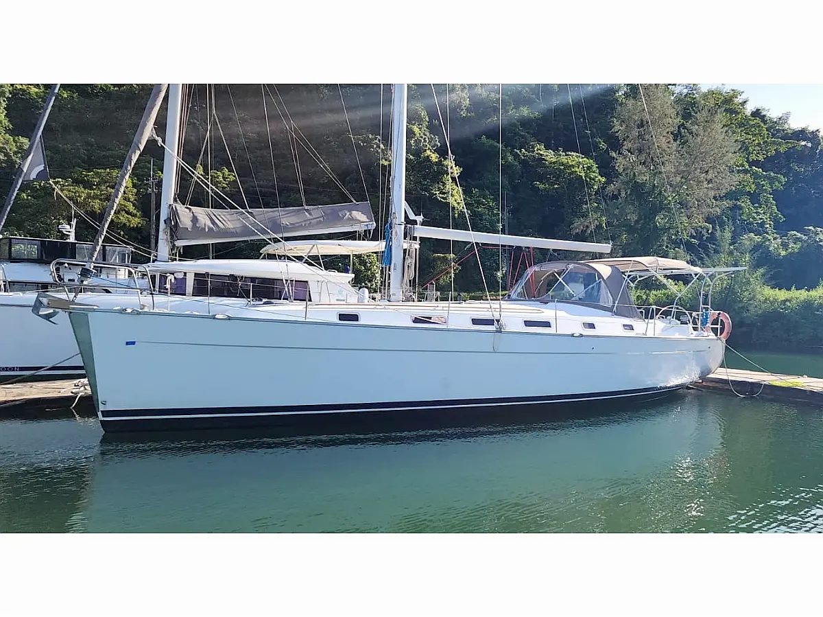 Cyclades 43.4 (2007) in Thailand
