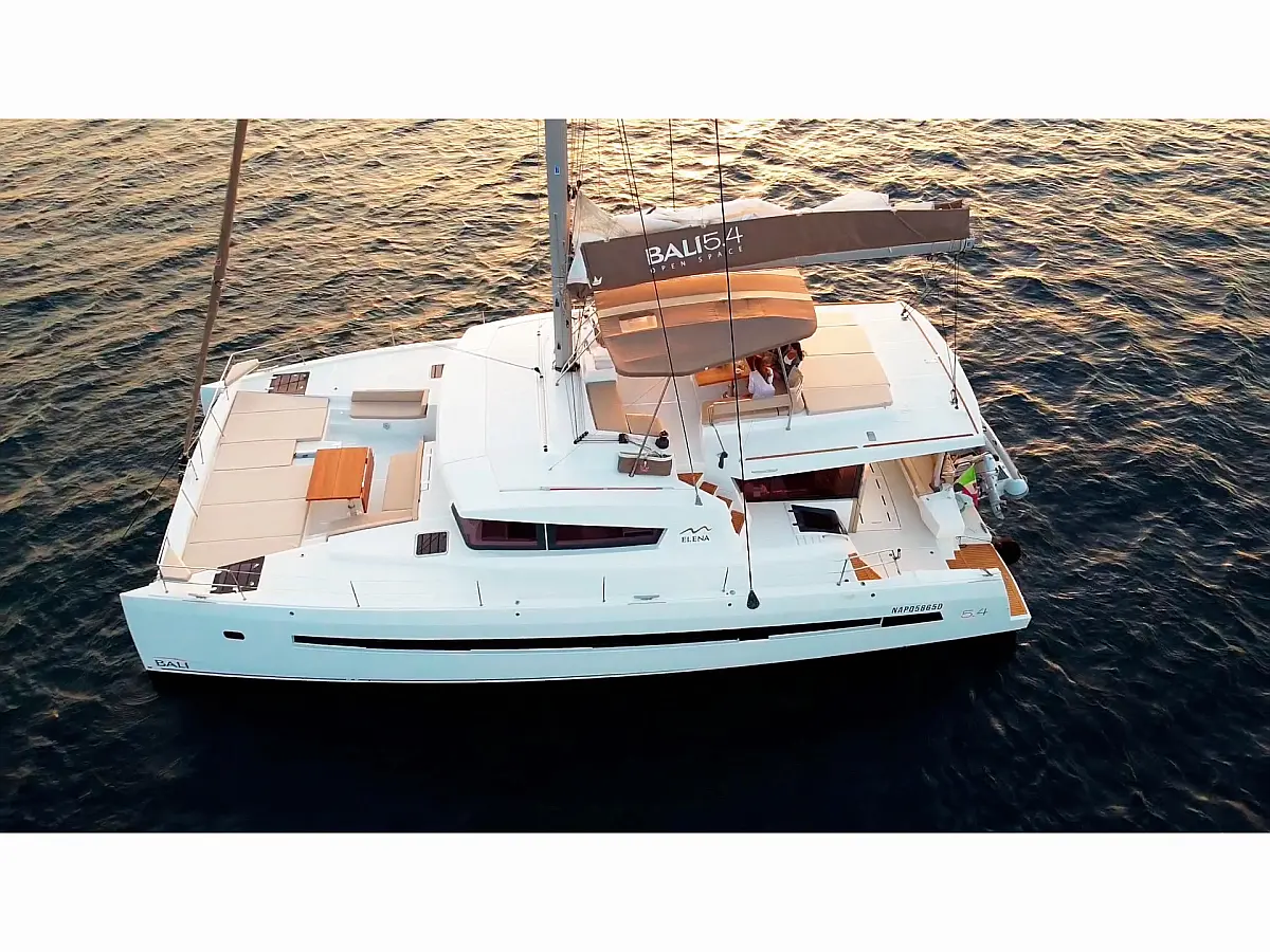 Bali 5.4 (2024) in Amalfi Coast