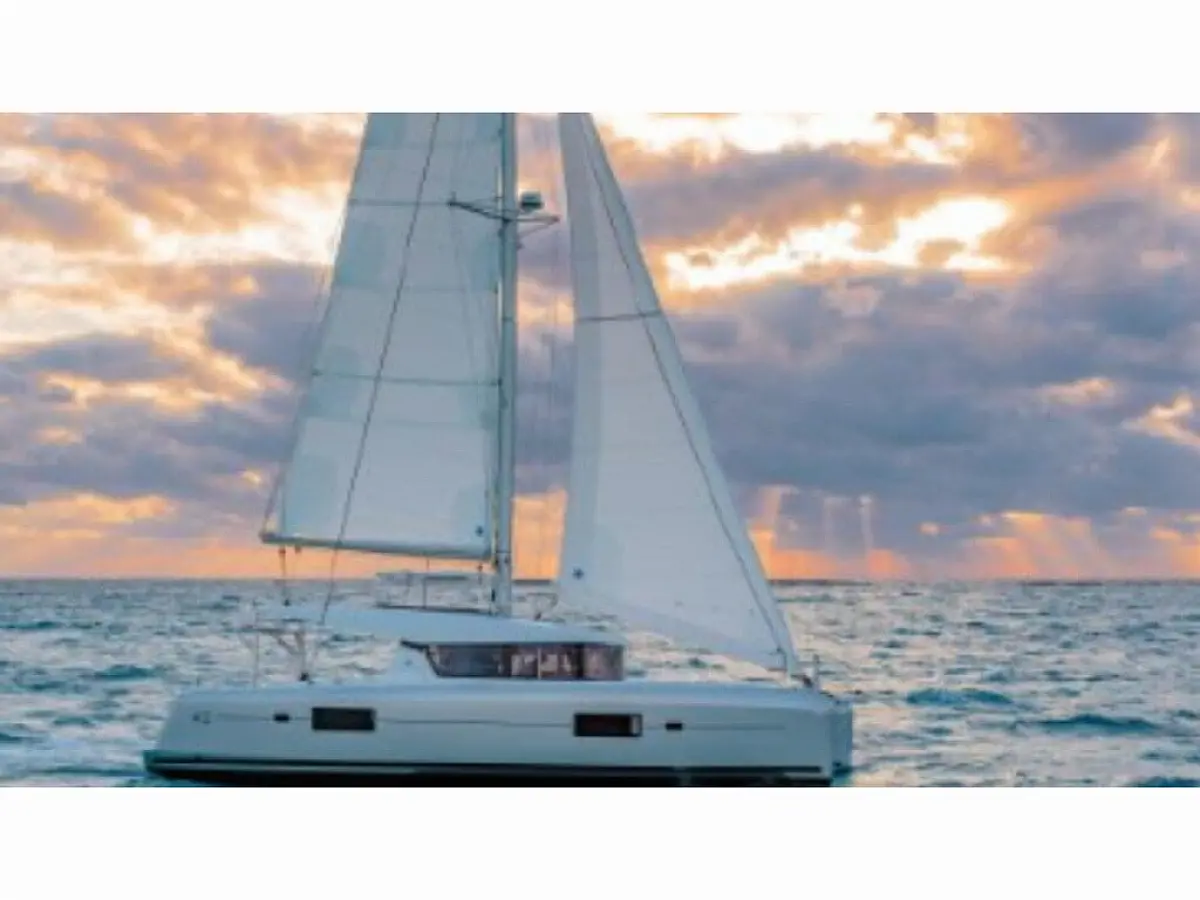 Lagoon 42 (2020) in Sporades