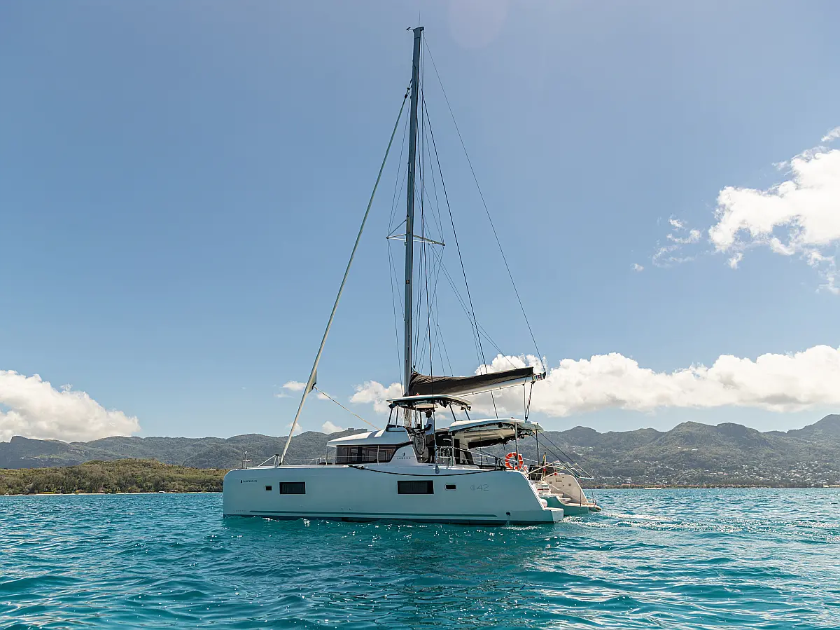 Lagoon 42 (2026) in Seychelles