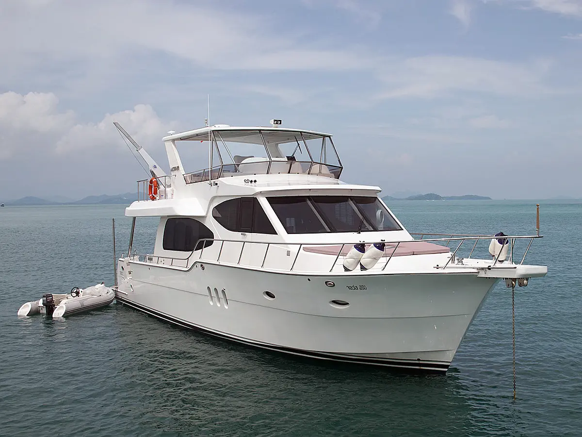 Motoryacht (2013) in Thailand