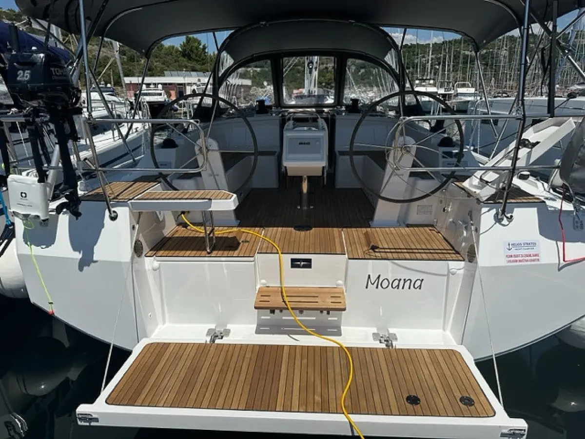 Bavaria C42 (2024) in Split and Trogir